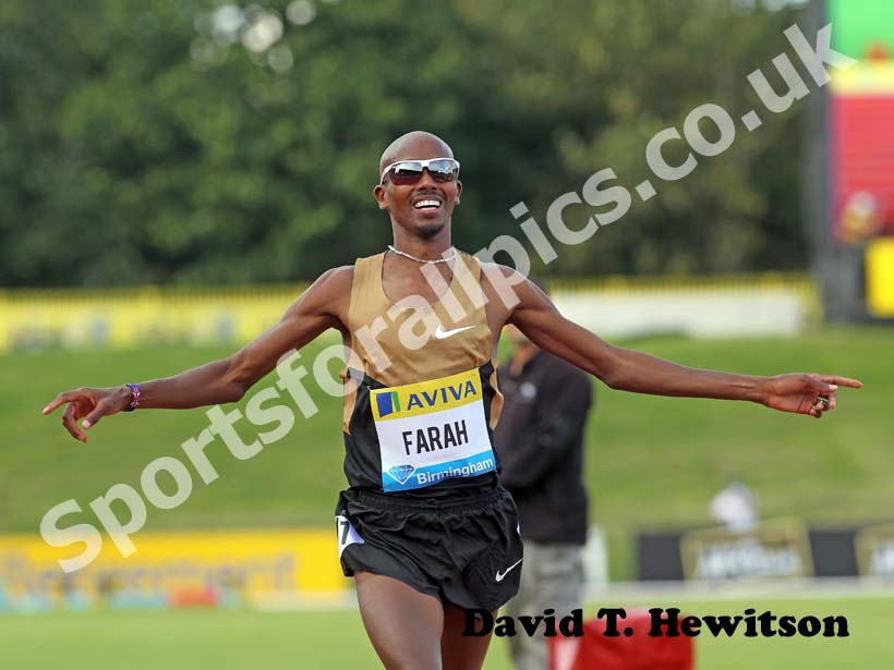 Mo Farah winning the 2 miles, 2012 Samsung Diamond League, Birmingham.